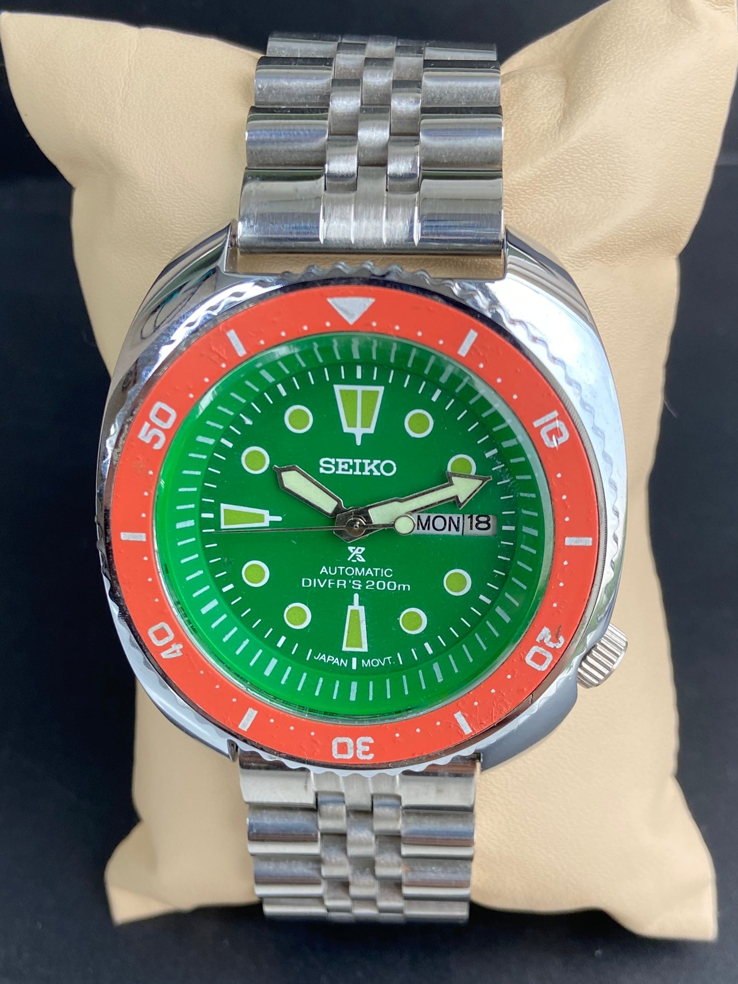 Vintage MOD Seiko Turtle Automatic Green Face Cal. 6309 Rotating Bezel Day-Date Men's Wrist Watch E74