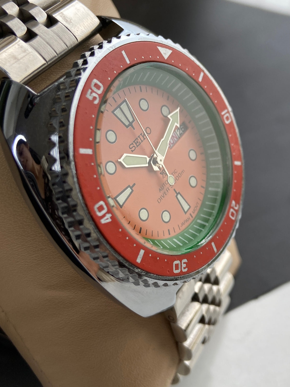 Vintage MOD Seiko Turtle Automatic Orange Face Cal. 6309 Rotating Bezel Day-Date Men's Wrist Watch E75