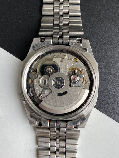 Vintage 1980 Original Seiko 5 Automatic 7009-6001 Black Face 17 Jewels Day-Date Japanese Men's Wrist Watch E86