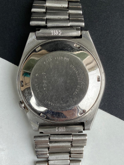 Vintage 1976 Original Seiko 5 Automatic 6319-7110 Black Face 21 Jewels Day-Date Japanese Men's Wrist Watch E99