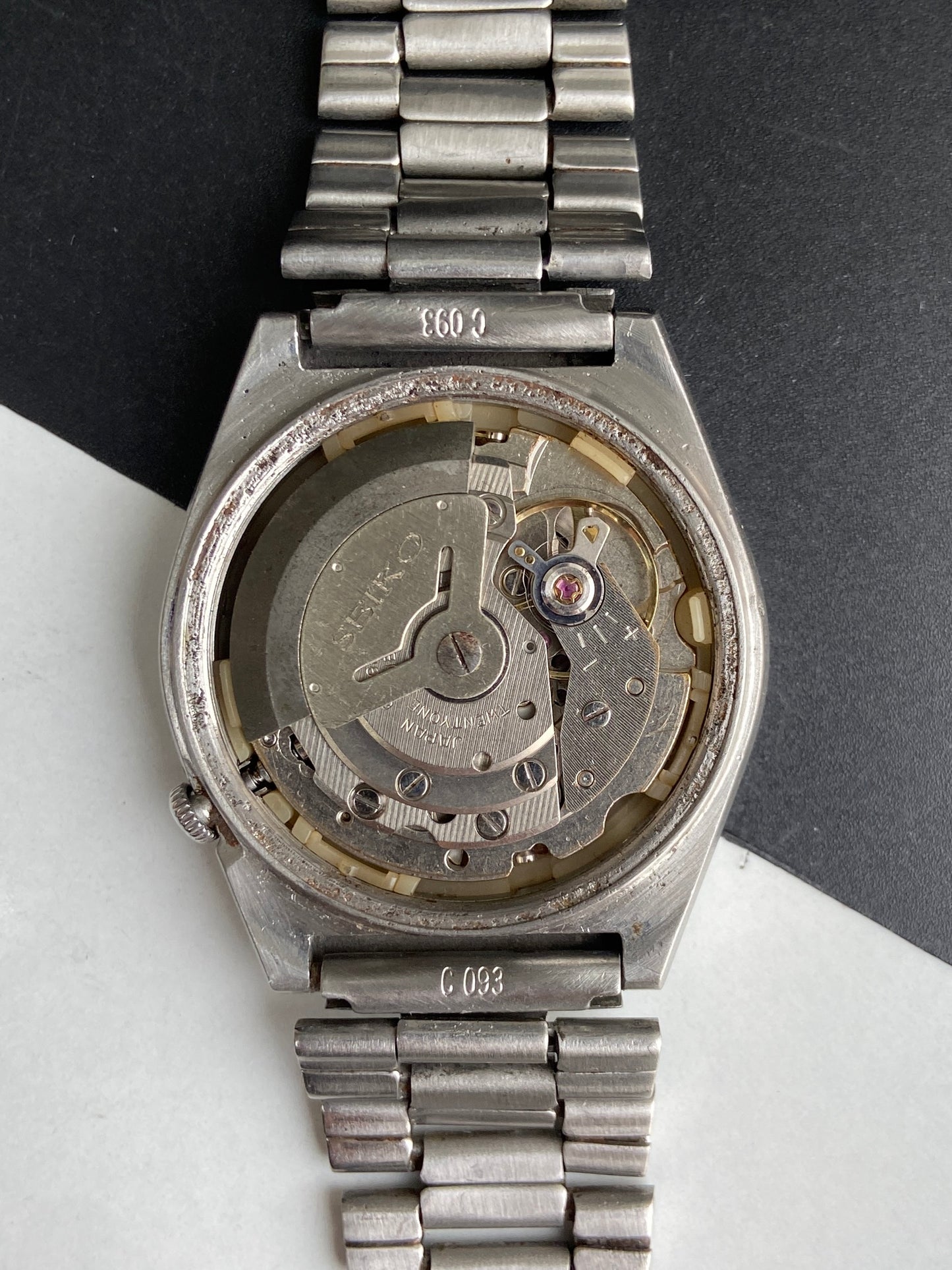 Vintage 1976 Original Seiko 5 Automatic 6319-7110 Black Face 21 Jewels Day-Date Japanese Men's Wrist Watch E99