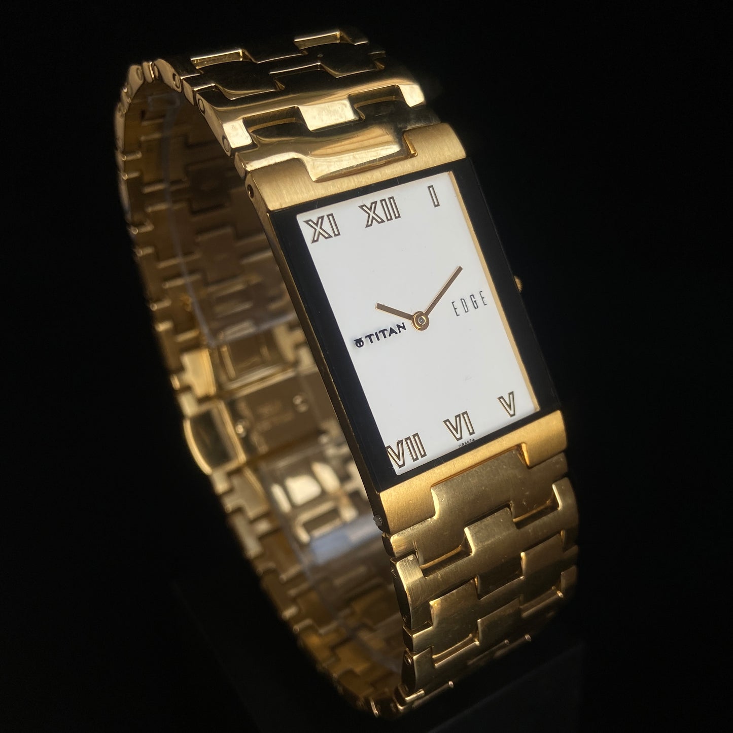 Original TITAN EDGE 1296YBC31 Rectangular White Face 23MM Case Men's Watch k25