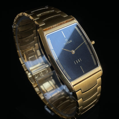 Original TITAN EDGE 1044YCE31 Barrel Black Face 29MM Case Men's Watch k29