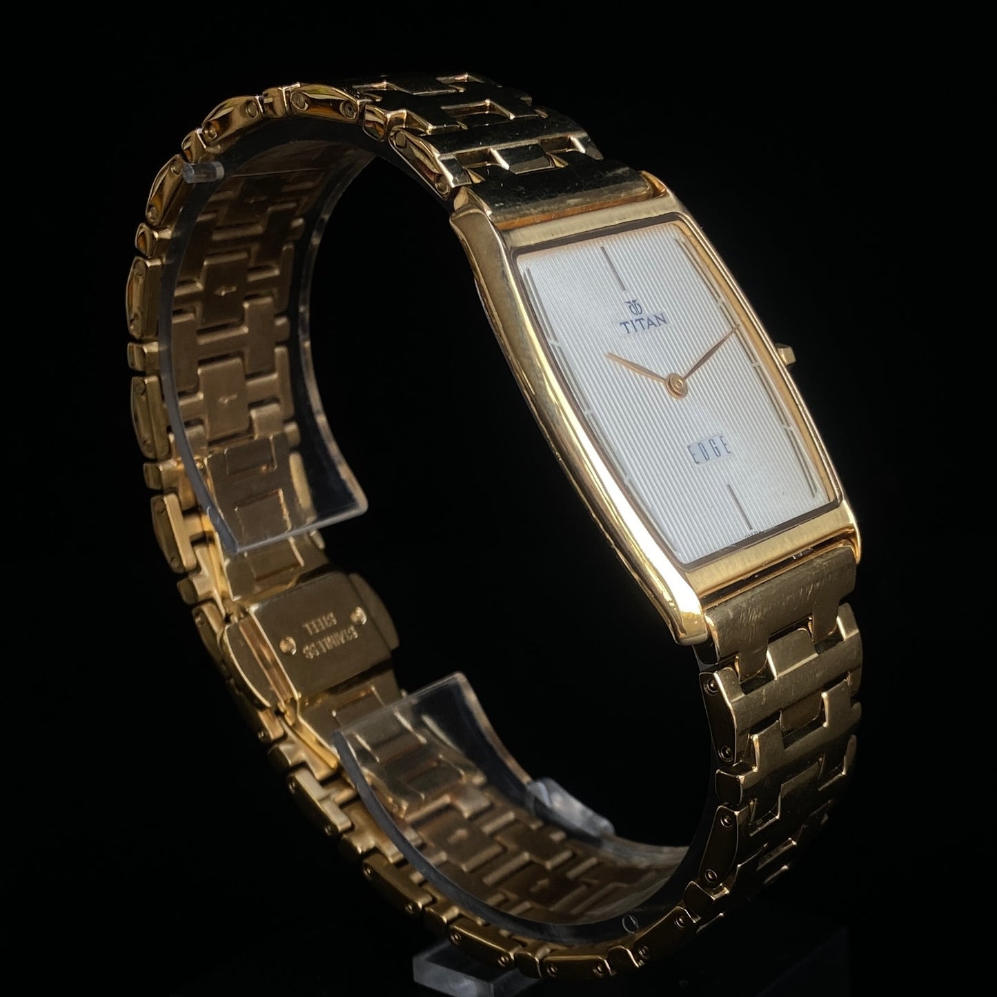 Original TITAN EDGE 1044SBB Barrel Golden Face 29MM Case Men's Watch k30