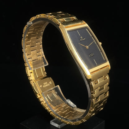 Original TITAN EDGE 1044YCE31 Barrel Black Face 29MM Case Men's Watch k32