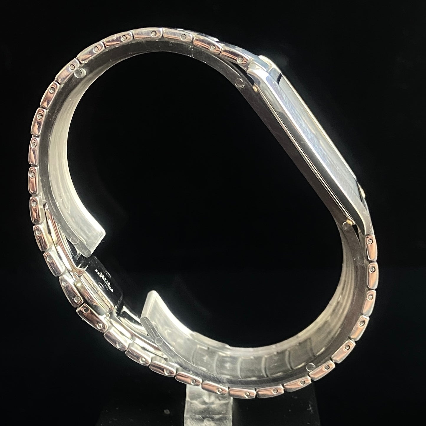 Original TITAN EDGE 1044YBE31 Barrel White Face 29MM Case Men's Watch k33