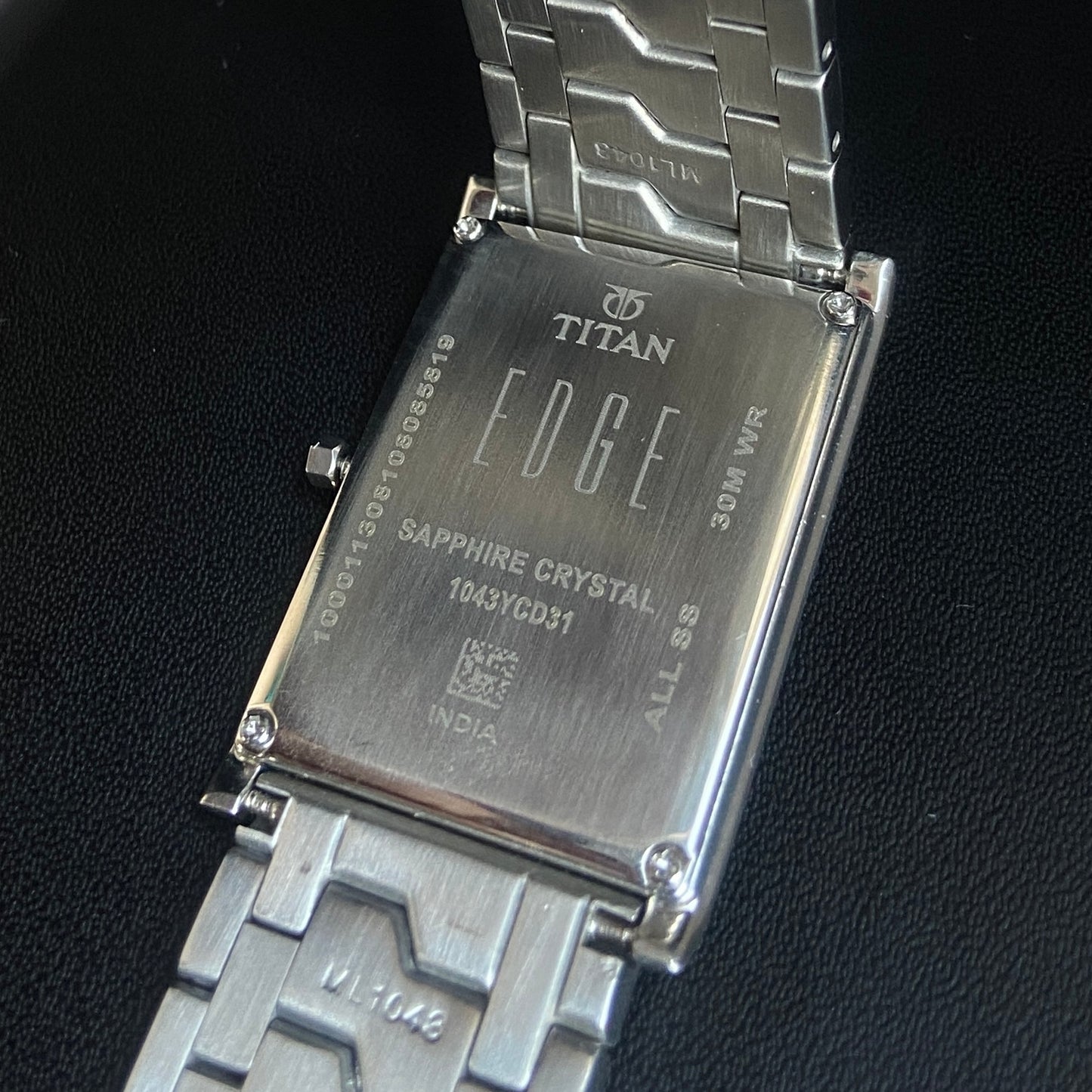 Original TITAN EDGE 1043YCDE31 Rectangular Black Face 25MM Case Men's Watch K34