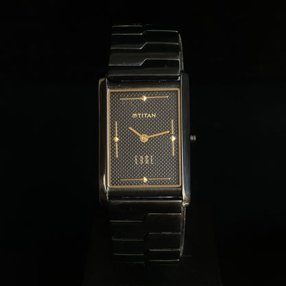 Original TITAN EDGE 1043YCDE31 Rectangular Black Face 25MM Case Men's Watch K35