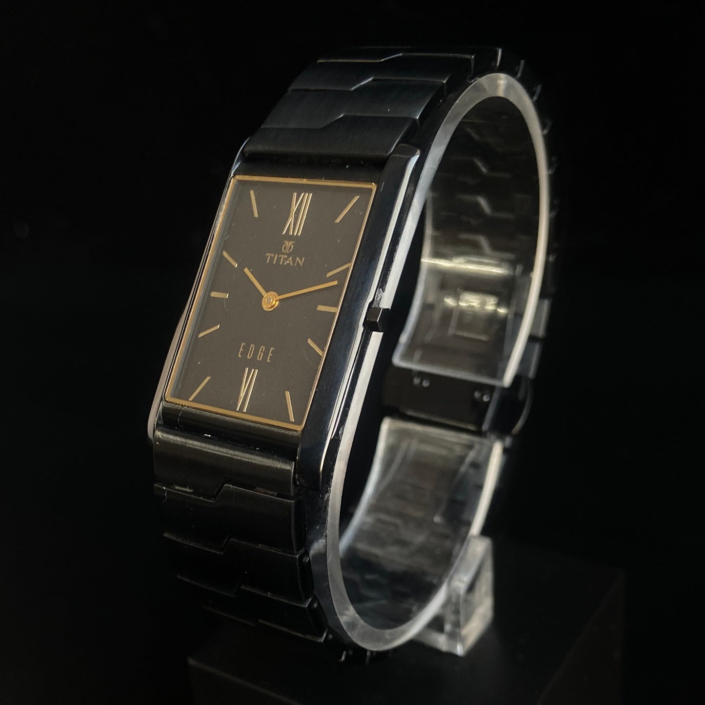 Original TITAN EDGE 1043YCA Rectangular Black Face 25MM Case Men's Watch K36