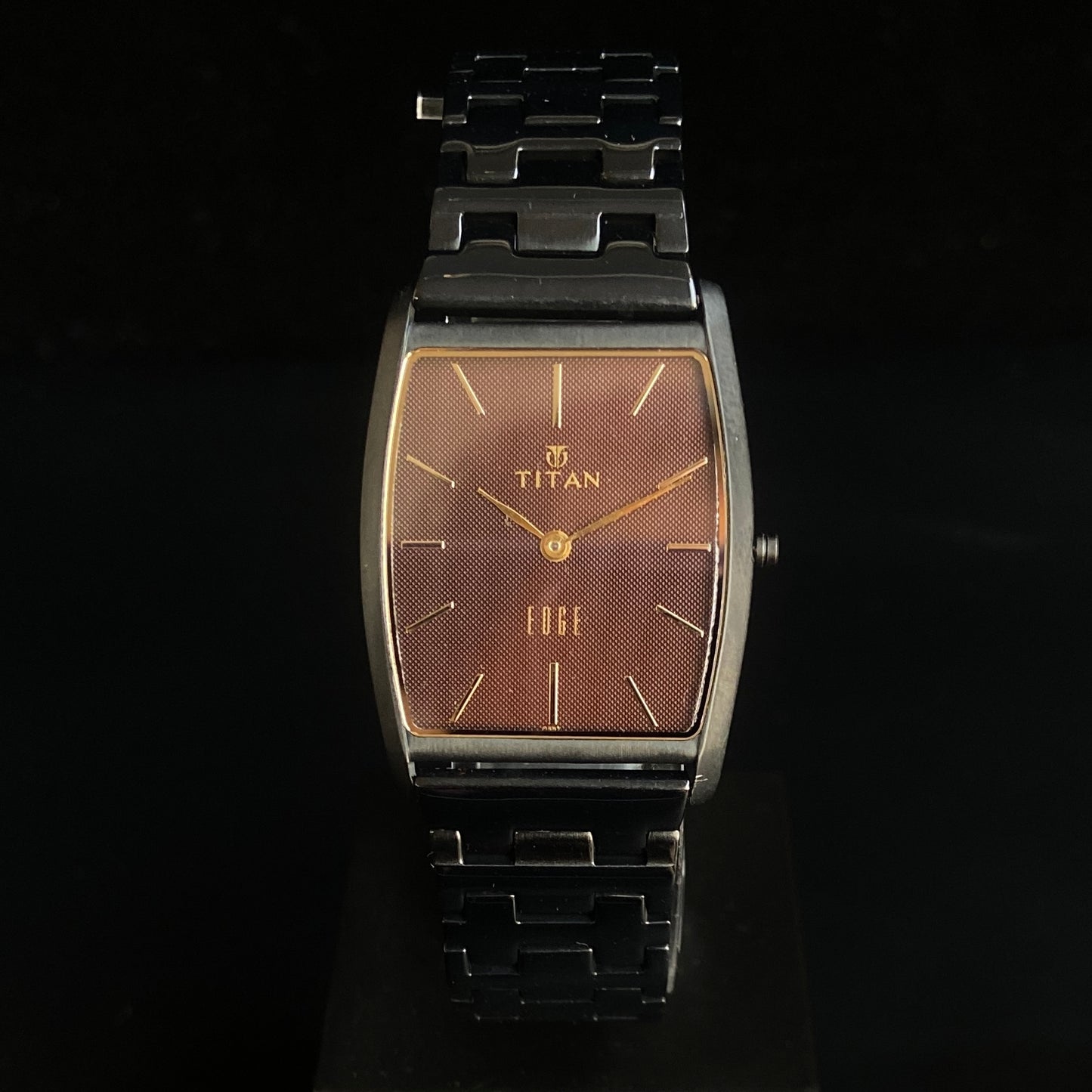 Original TITAN EDGE 1044YCB Barrel Brown Face 29MM Case Men's Watch K37