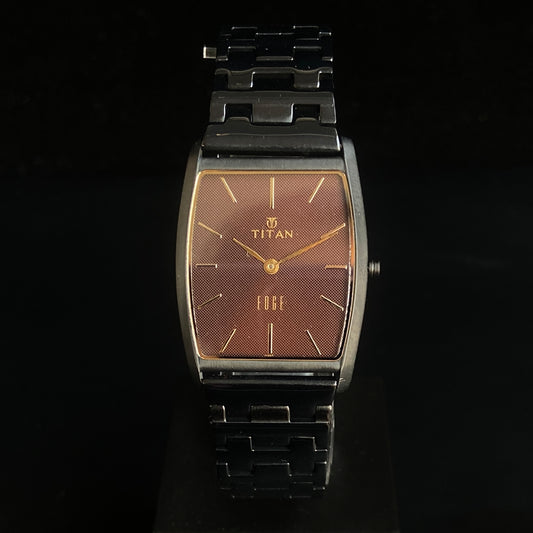 Original TITAN EDGE 1044YCB Barrel Brown Face 29MM Case Men's Watch K37