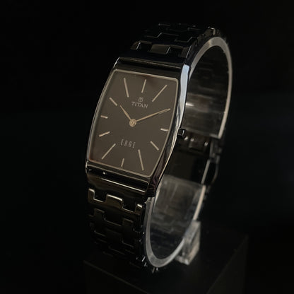 Original TITAN EDGE 1044YCB Barrel Black Face 29MM Case Men's Watch K38