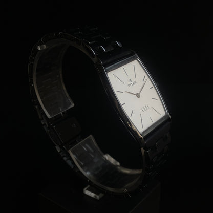 Original TITAN EDGE 1044YCB Barrel White Face 29MM Case Men's Watch K39