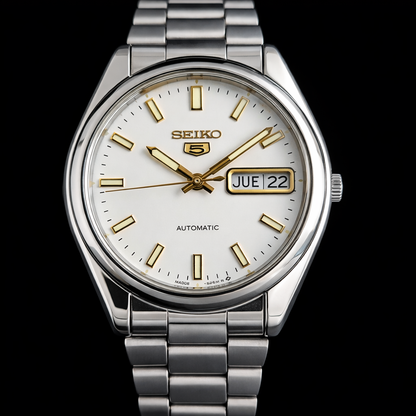Vintage 1985 Original Seiko 5 Automatic 6309-6240 White Face 17 Jewels Day-Date Japanese Men's Wrist Watch S13