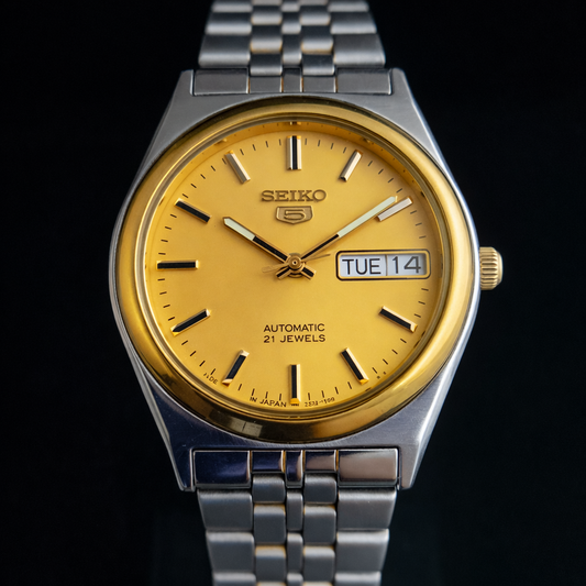 Vintage 2005 Original Seiko 5 Automatic 7S26-0070 Golden Face 21 Jewels Day-Date Japanese Men's Wrist Watch S57