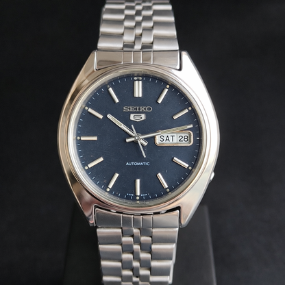 Vintage 1981 Original Seiko 5 Automatic 6309-5130 Blue Face 17 Jewels Day-Date Japanese Men's Wrist Watch S52