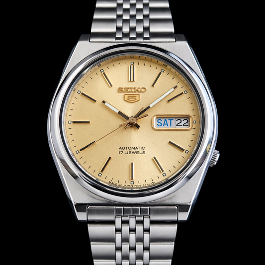 Vintage 1985 Original Seiko 5 Automatic 7009-876A Gold Golden Face 17 Jewels Day-Date Japanese Men's Wrist Watch S16