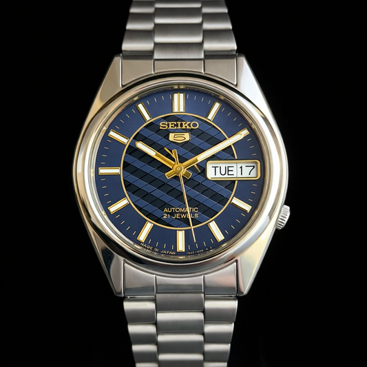 Vintage 1997 Original Seiko 5 Automatic 7S26-8000 Blue Face 21 Jewels Day-Date Japanese Men's Wrist Watch S51