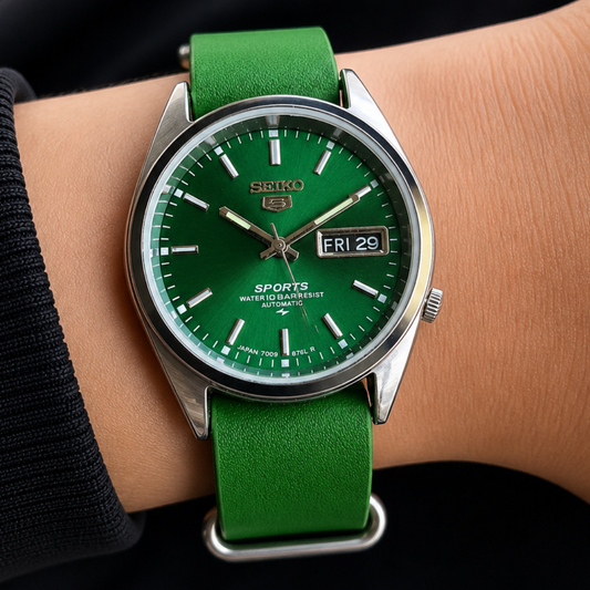 Vintage Mod Seiko 5 Automatic 17 Jewels Cal. 7009 Green Face Green Nato Leather Band Day-Date Men's Wrist Watch SK
