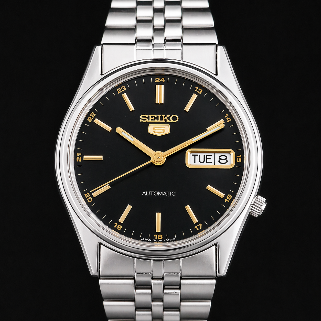 Vintage 1982 Original Seiko 5 Automatic 7009-3130 Black Face 17 Jewels Day-Date Japanese Men's Wrist Watch S82