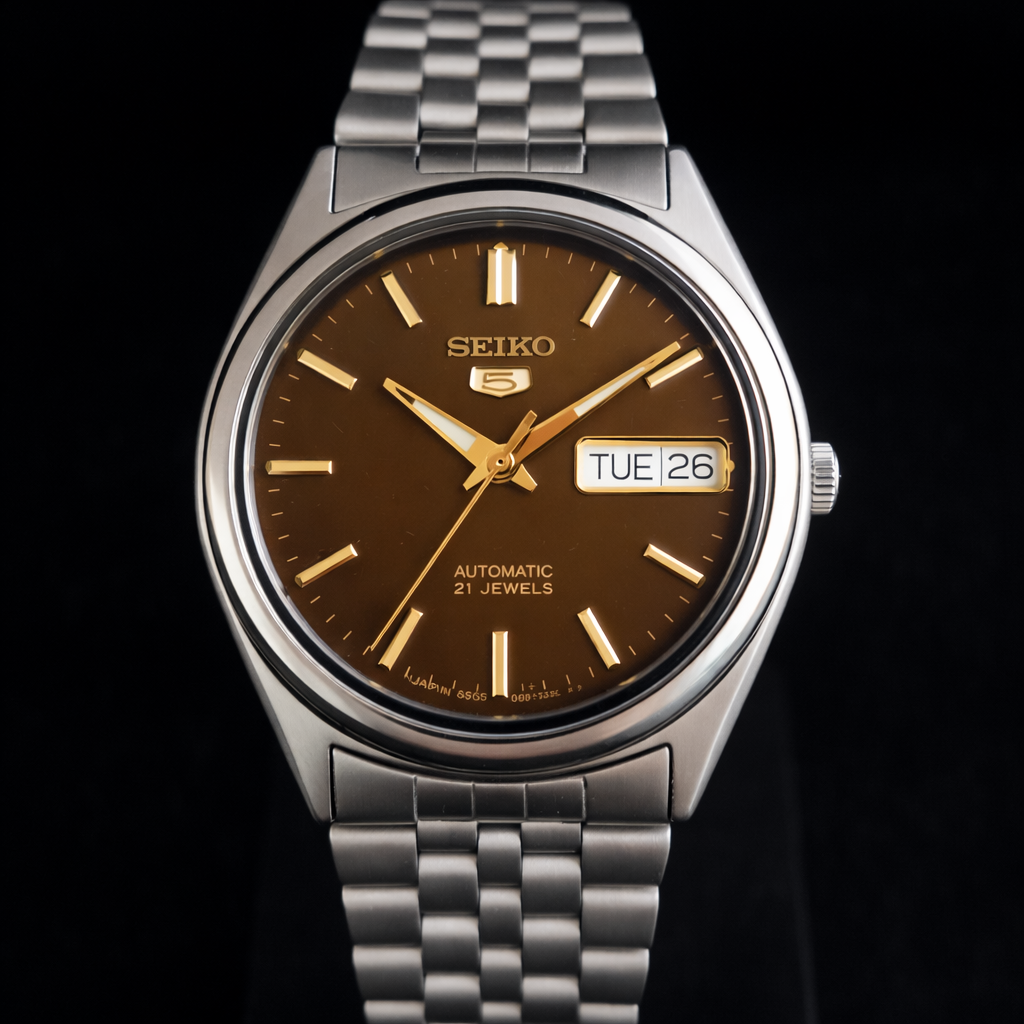 Vintage 1996 Original Seiko 5 Automatic 7S26-3180 Brown Face 21 Jewels Day-Date Japanese Men's Wrist Watch S43