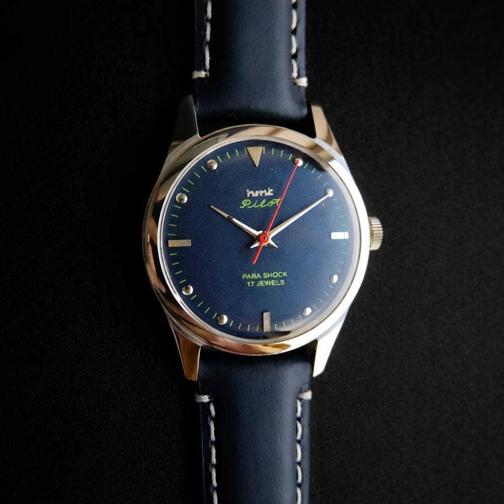 Vintage MOD HMT Pilot Hand Winding 17 Jewels Blue Face Blue Leather Strap Men's Wrist Watch J22