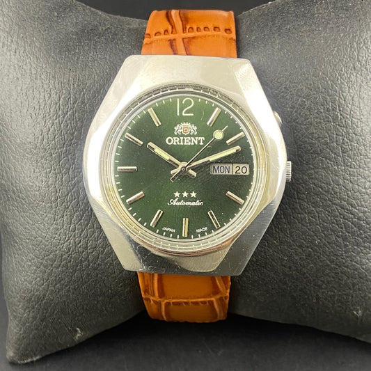 Vintage Orient Green Face Automatic 21 Jewels Men,s Wrist Watch