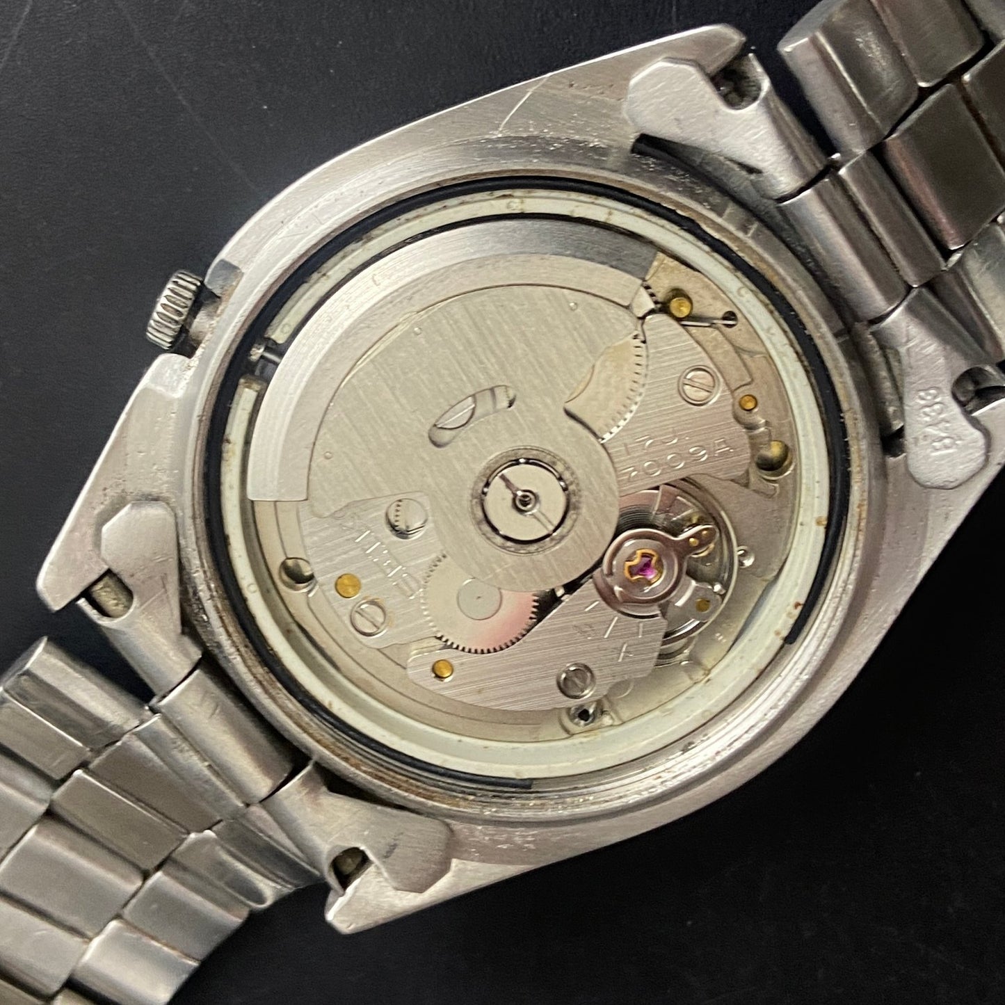 Vintage Original Seiko 5 Automatic Silver Face Cal. 7009 Men's Wrist Watch Serviced.
