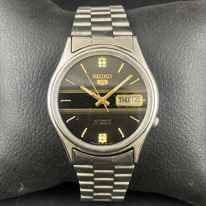 Vintage Original Seiko 5 Automatic Black Face Cal. 7009 Men's Wrist Watch Serviced.