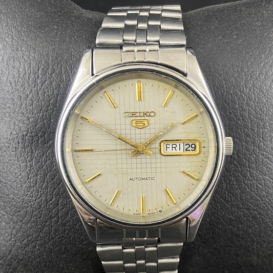 Vintage Original Seiko 5 Automatic Gray Face Cal. 6309 Men's Wrist Watch Serviced.
