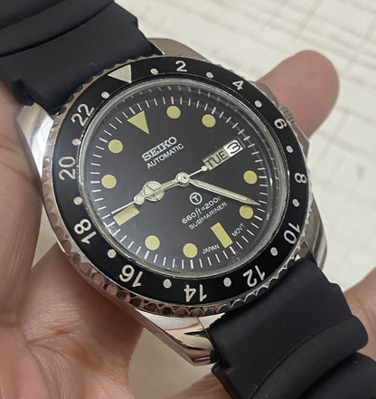 Vintage Seiko Submariner Automatic Black Face Cal. 6349 Men's Wrist Watch Serviced.