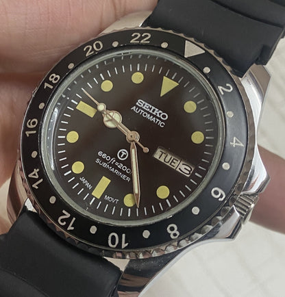 Vintage Seiko Submariner Automatic Black Face Cal. 6349 Men's Wrist Watch Serviced.