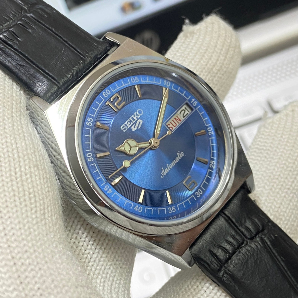 Vintage MOD Seiko 5 Automatic 17Jewels Cal. 6309 Blue Face Black Band Men's Wrist Watch SB08