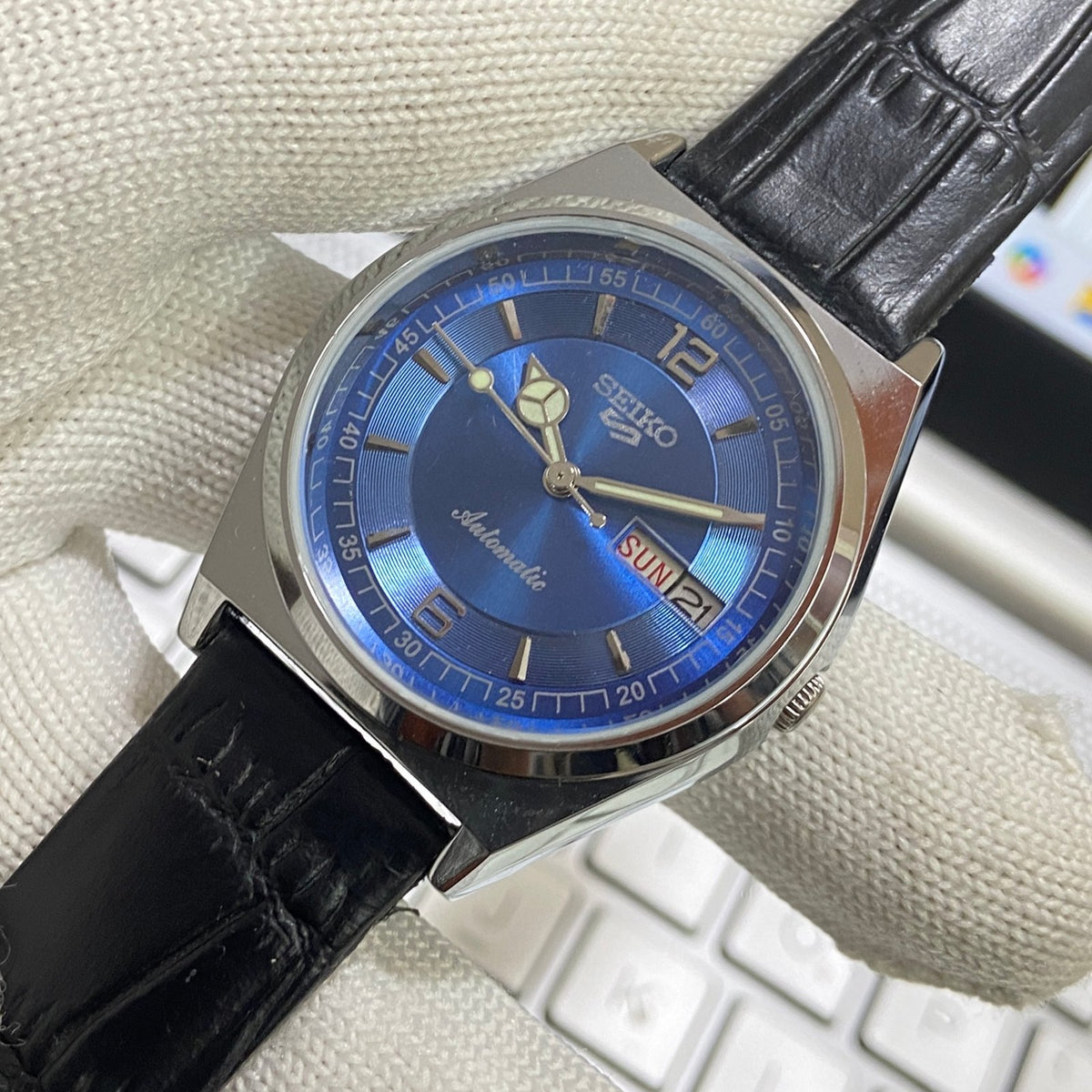 Vintage MOD Seiko 5 Automatic 17Jewels Cal. 6309 Blue Face Black Band Men's Wrist Watch SB08