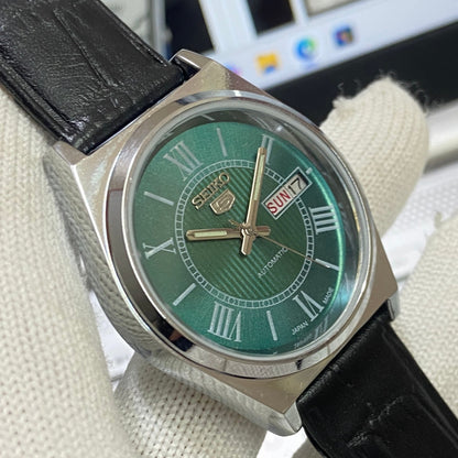 Vintage Seiko 5 Automatic17Jewels Cal. 6309 Green Face Black Band Men's Wrist Watch SB19