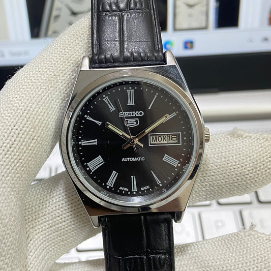 Vintage Seiko 5 Automatic17Jewels Cal. 6309 Black Face Black Band Men's Wrist Watch SB21