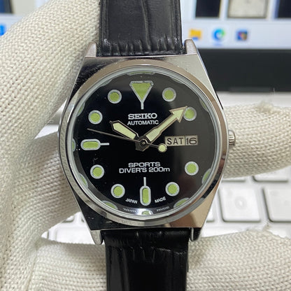 Vintage Seiko 5 Automatic17Jewels Cal. 6309 Black Face Black Band Men's Wrist Watch SB22