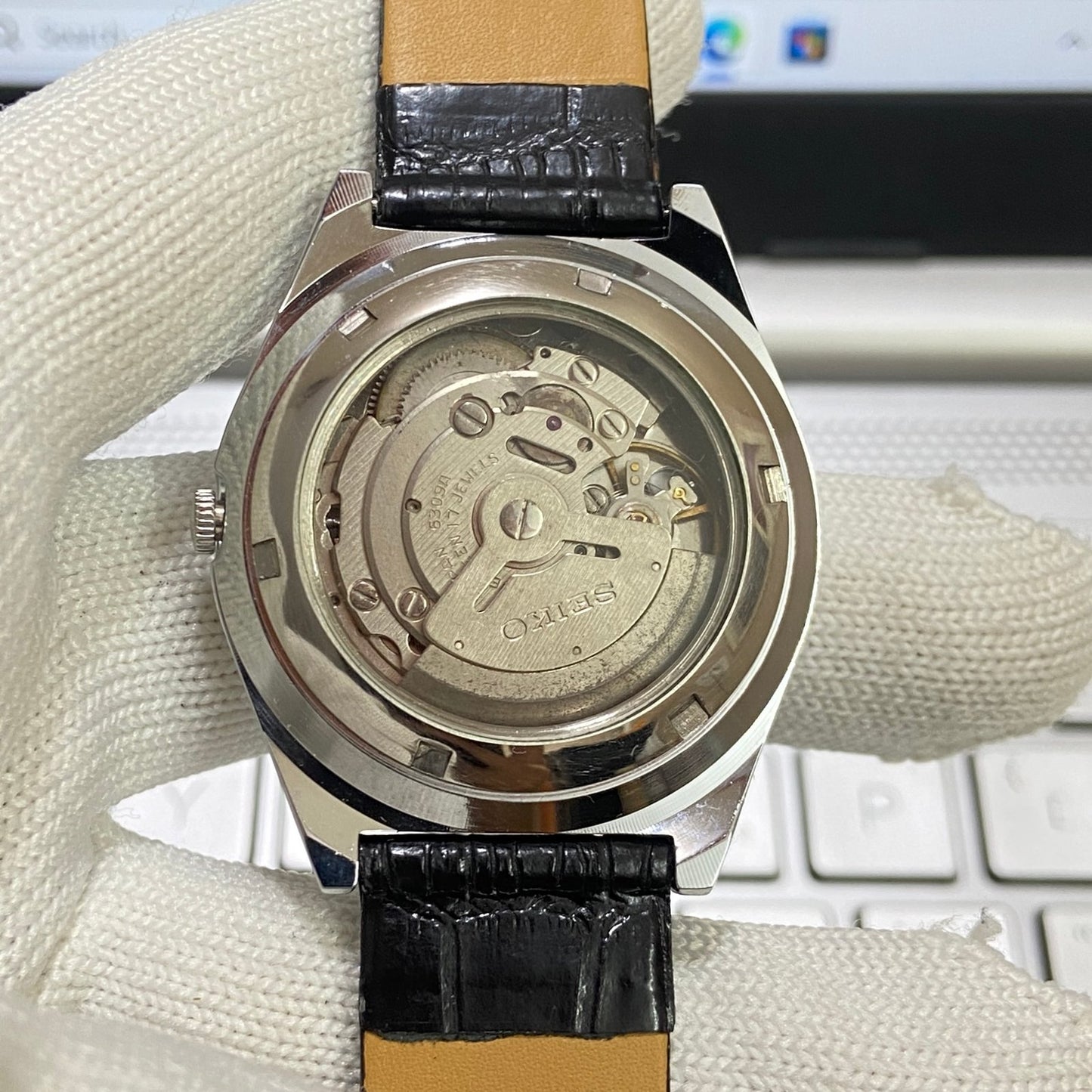 Vintage Seiko 5 Automatic17Jewels Cal. 6309 Black Face Black Band Men's Wrist Watch SB24