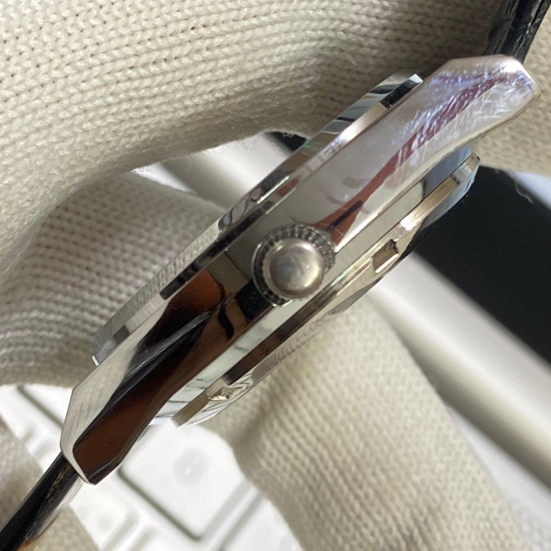 Vintage MOD Seiko 5 Automatic17Jewels Cal. 6309 White Face Black Band Men's Wrist Watch SB29