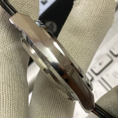 Vintage Seiko 5 Automatic17Jewels Cal. 6309 Silver Face Black Band Men's Wrist Watch SB30