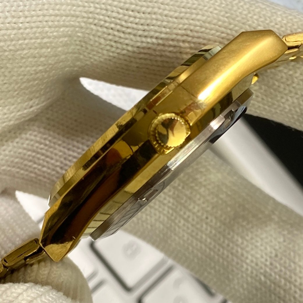 Vintage Seiko 5 Gold Plated Automatic 17Jewels Cal. 6309 Golden Face Men's Wrist Watch SC06