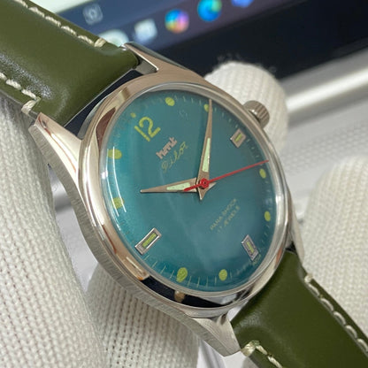 Vintage HMT Pilot Hand Winding 17 Jewels Green Face Green Band Men's Wrist Watch B08