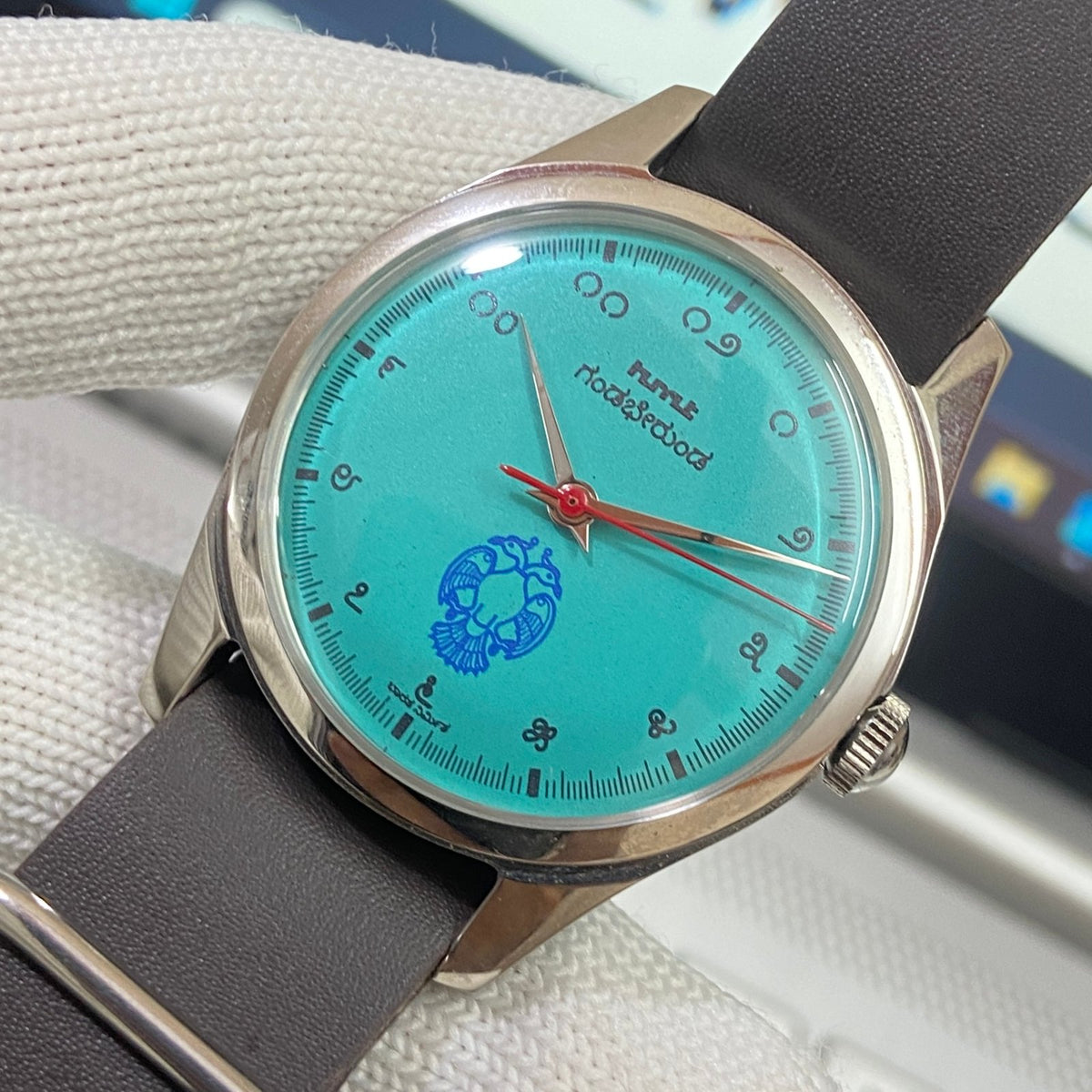 Vintage MOD HMT Gandaberunda Hand Winding 17 Jewels Tiffany Blue Face Black Nato Band Men's Wrist Watch B43