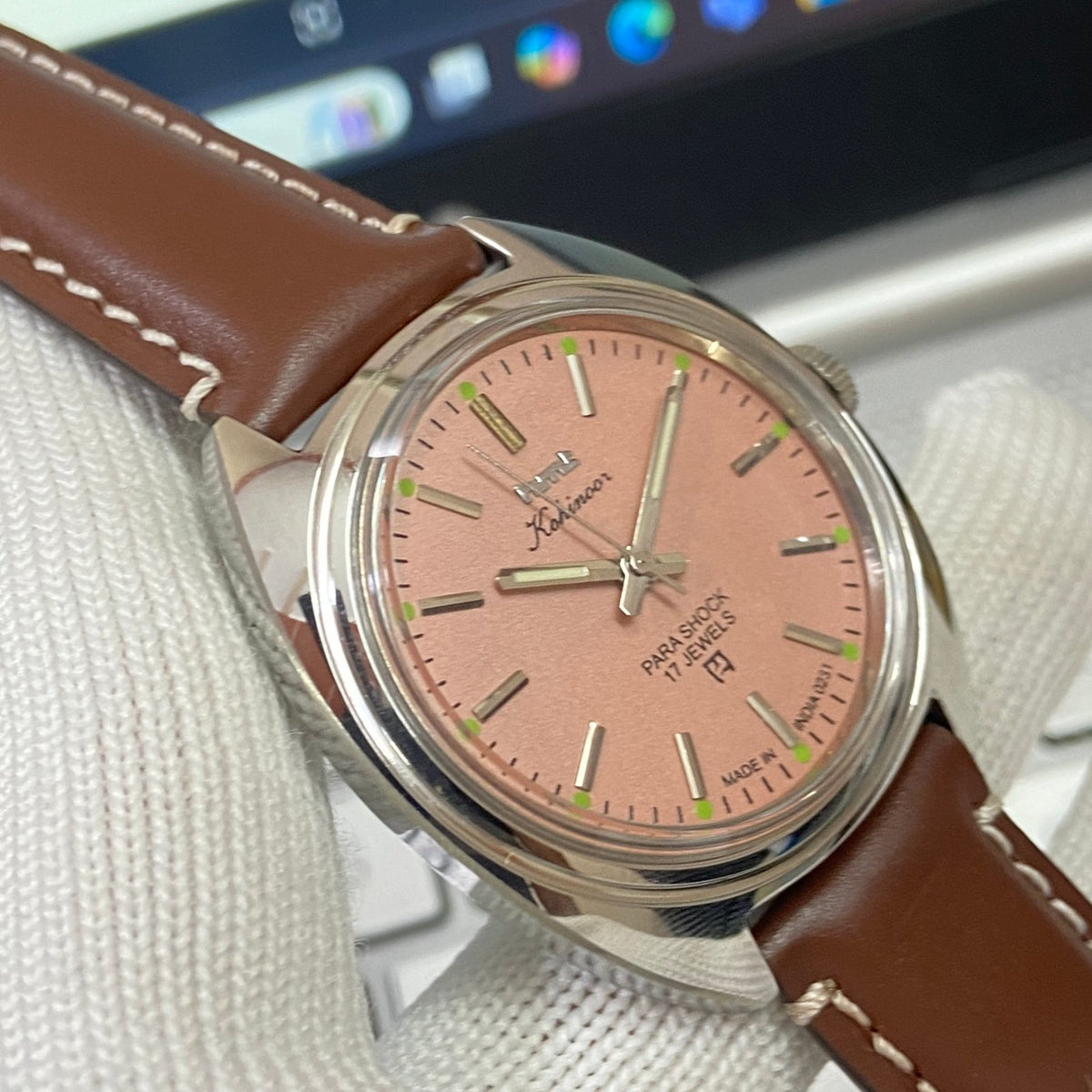 Vintage MOD HMT Kohinoor Hand Winding 17 Jewels Peach Face Brown Band Men's Wrist Watch B48