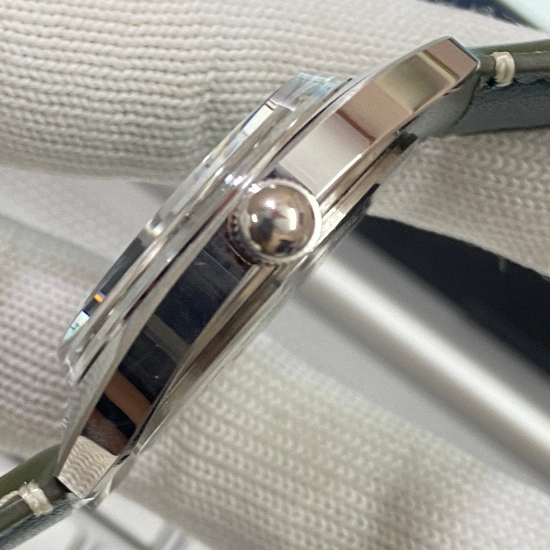 Vintage HMT Kohinoor Hand Winding 17 Jewels Green Face Green Band Men's Wrist Watch B50