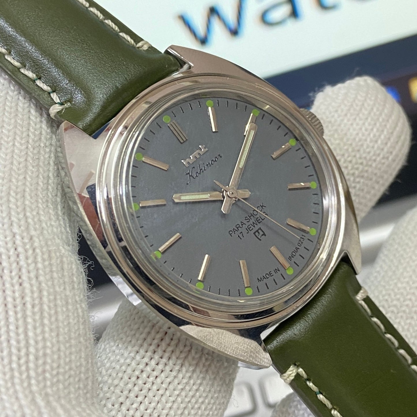 Vintage HMT Kohinoor Hand Winding 17 Jewels Gray Face Green Band Men's Wrist Watch B51