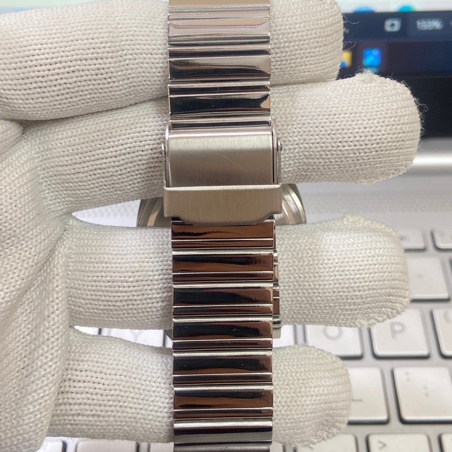 Vintage HMT Kohinoor Hand Winding 17 Jewels Peach Face Men's Wrist Watch B74