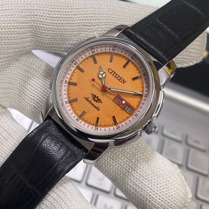 Vintage Citizen Automatic 21 Jewels Orange Face Black Band B85