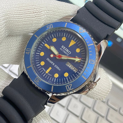 Vintage Seiko Diver Automatic Cal. 6309 17 Jewels Blue Face Black Silicone Strap Rotating Bezel Men's Wrist Watch C06