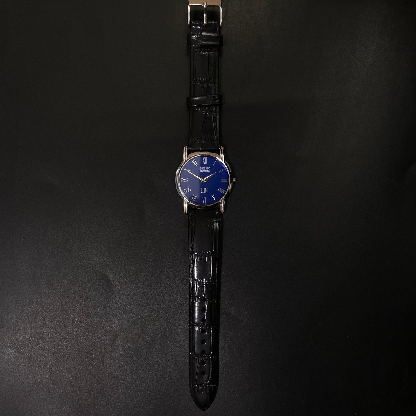 Vintage Seiko Slim Quartz Blue Face Black Croco Band Men's Wrist Watch C11